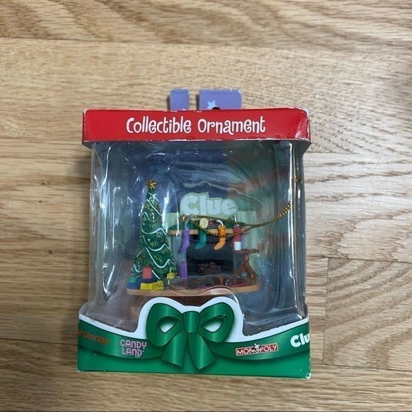 Hasbro Clue Christmas Ornament Retired NEW - Picture 2 of 5